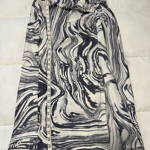 Marble Print Maxi Skirt in Navy and White